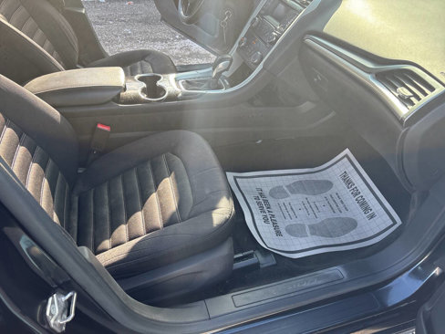 Used 2014 Ford Fusion SE image 8