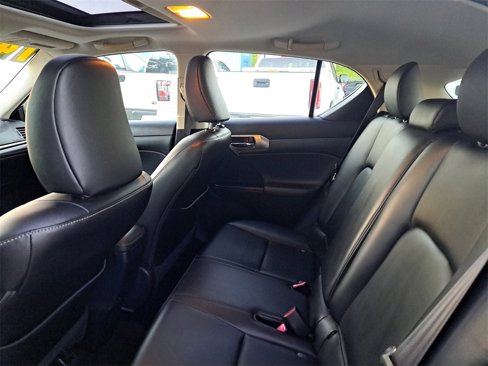 Used 2014 Lexus CT 200h image 7