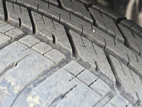 Used 2019 Ford Explorer XLT w/ Equipment Group 202A image 14