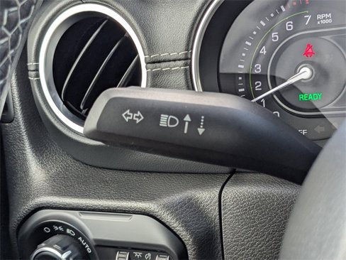 Used 2021 Jeep Wrangler Unlimited Sahara image 34