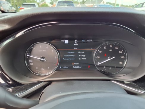 Used 2022 Buick Envision Essence w/ Technology Package I image 25