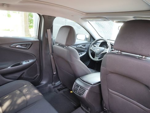 Used 2024 Chevrolet Malibu LT image 18