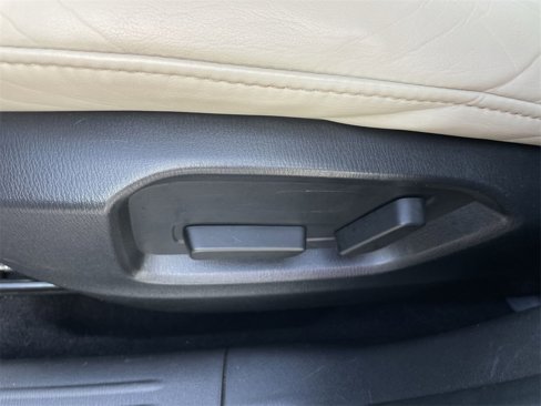 Used 2019 MAZDA CX-5 Touring image 12
