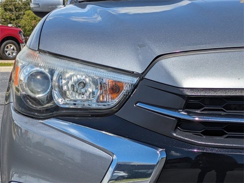 Used 2018 Mitsubishi Outlander Sport ES image 10