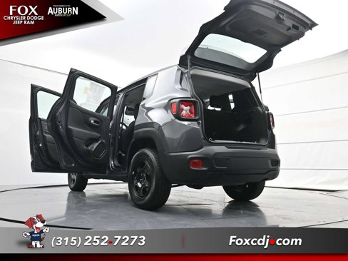 Used 2022 Jeep Renegade Sport image 33