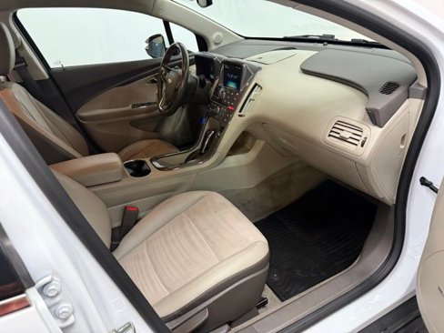 Used 2015 Chevrolet Volt Premium w/ Premium Trim Package image 23