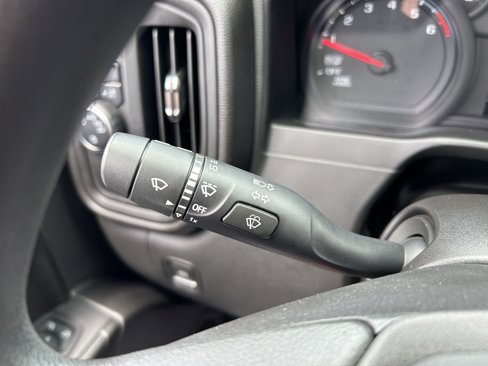 Used 2021 Chevrolet Silverado 1500 Custom image 38