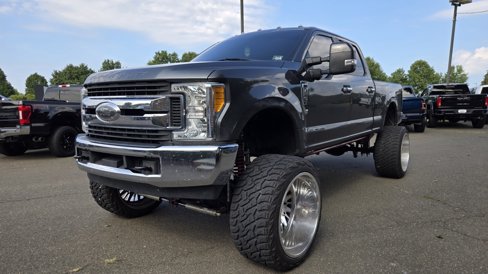 Used 2017 Ford F250 XL w/ STX Appearance Package image 3