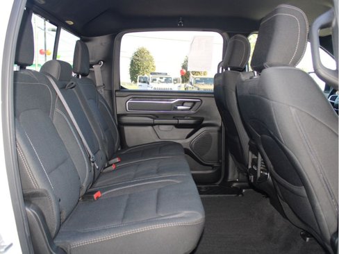 Used 2019 RAM 1500 Big Horn image 31