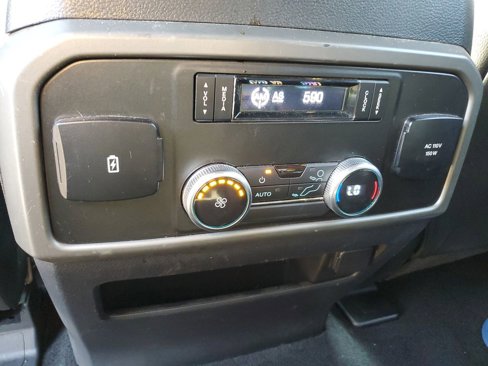 Used 2020 Ford Expedition Max XLT w/ Equipment Group 202A image 10