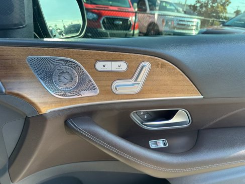 Used 2020 Mercedes-Benz GLE 350 image 38