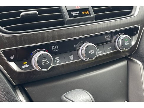 Used 2020 Honda Accord EX image 27