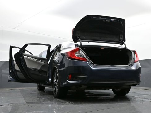 Used 2017 Honda Civic Touring image 39