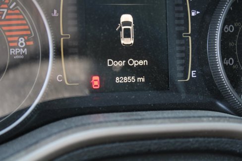 Used 2017 Jeep Cherokee Latitude w/ Safety/Convenience Group image 10