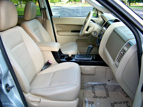 Used 2009 Ford Escape Limited image 17