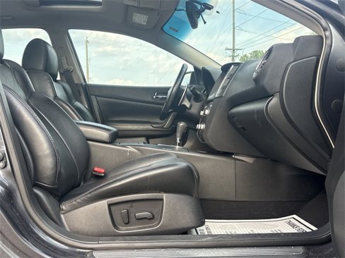 Used 2012 Nissan Maxima 3.5 SV w/ Sport Pkg image 26