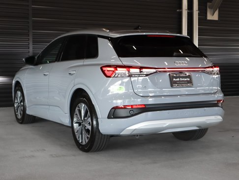 Certified 2023 Audi Q4 e-tron Premium Plus w/ Premium Plus image 2