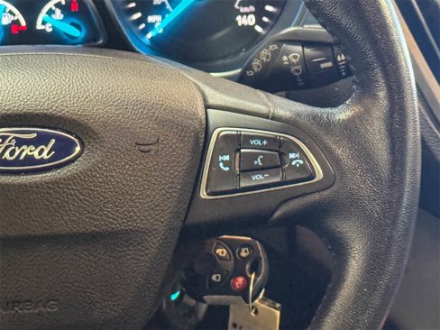 Used 2018 Ford Escape SEL image 35