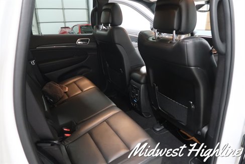 Used 2021 Jeep Grand Cherokee Limited image 34