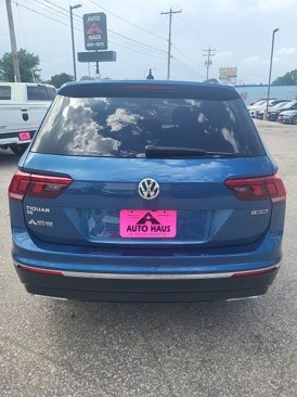 Used 2020 Volkswagen Tiguan SE image 19