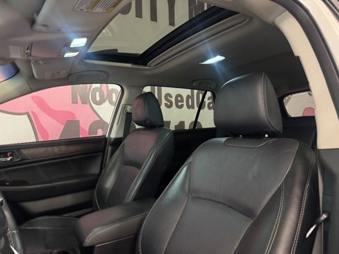 Used 2019 Subaru Outback 2.5i Limited w/ Popular Package #2 image 17