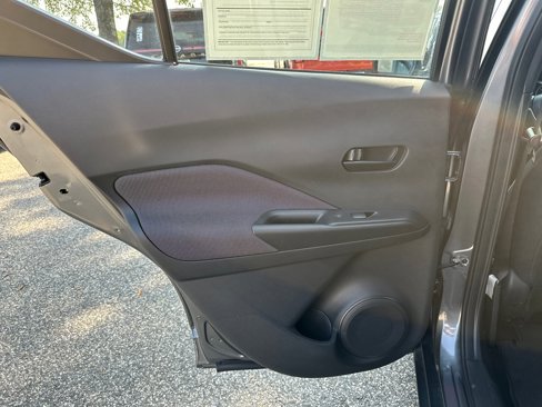 Certified 2020 Nissan Kicks S image 21