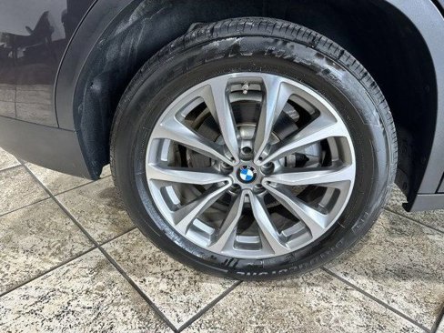 Used 2019 BMW X3 sDrive30i w/ Convenience Package image 9