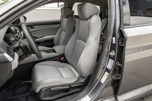Used 2020 Honda Accord Hybrid image 12
