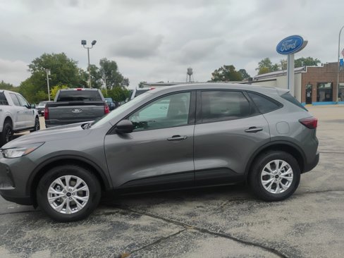 New 2025 Ford Escape Active image 2