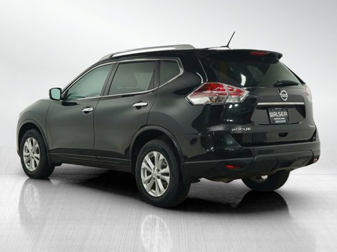 Used 2016 Nissan Rogue SV image 4