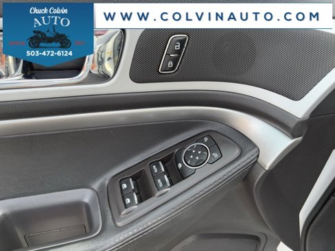 Used 2013 Ford Explorer XLT image 25