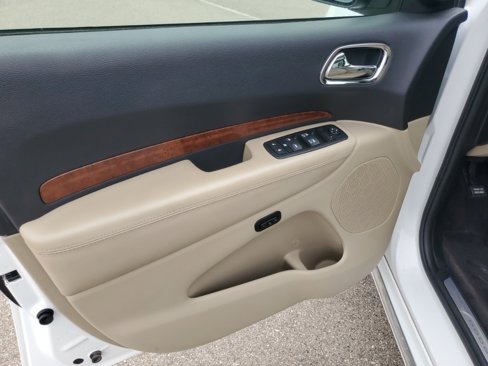 Used 2016 Dodge Durango Citadel w/ Technology Group image 8