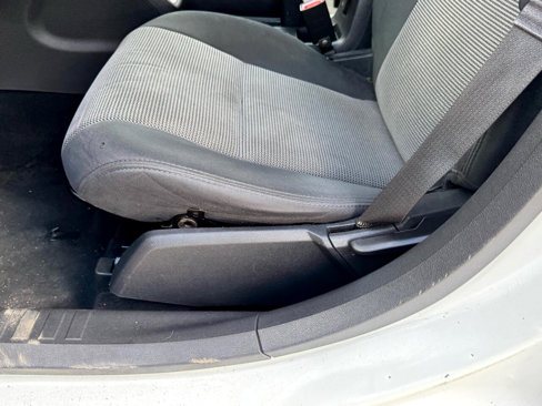 Used 2011 Dodge Caliber Express image 19