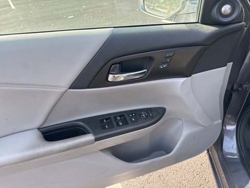 Used 2014 Honda Accord EX-L image 19