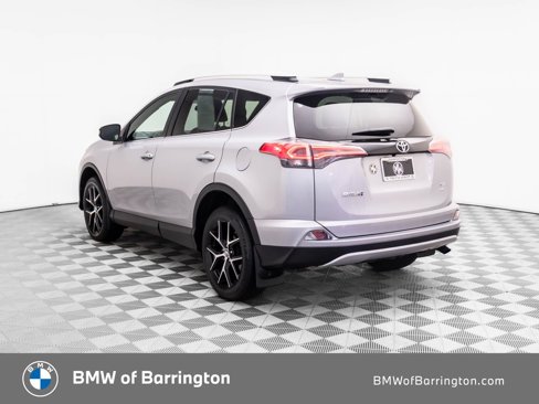 Used 2016 Toyota RAV4 SE image 3