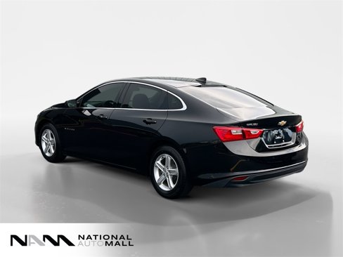 Used 2021 Chevrolet Malibu LS w/ Driver Confidence Package II image 3