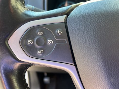 Used 2018 Chevrolet Colorado LT w/ Safety Package image 13