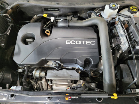Used 2020 Chevrolet Equinox LT w/ Driver Convenience Package image 30