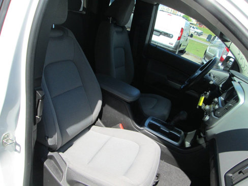 Used 2020 Chevrolet Colorado LT w/ Safety Package image 12