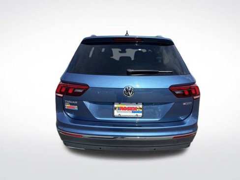Used 2020 Volkswagen Tiguan SEL image 4