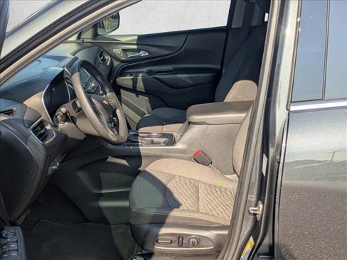 Used 2020 Chevrolet Equinox LT image 14