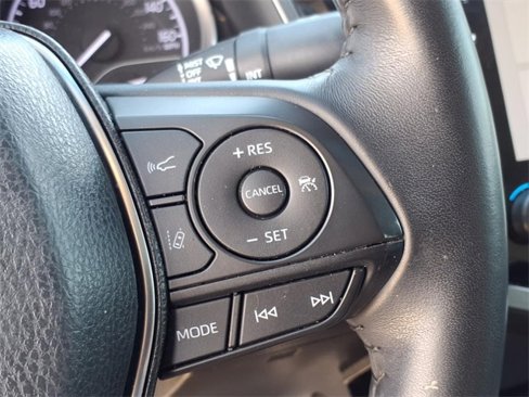 Used 2018 Toyota Camry SE image 33