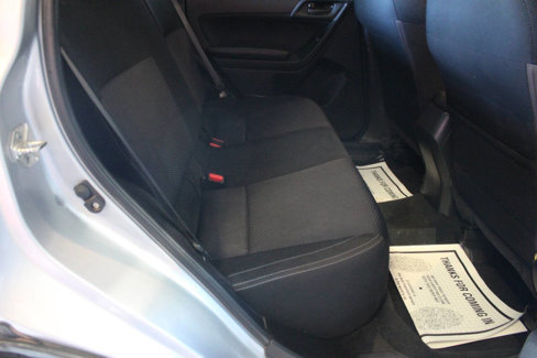Used 2018 Subaru Forester 2.5i w/ Alloy Wheel Package image 12