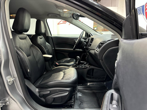 Used 2017 Jeep Compass Limited image 24