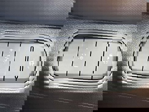 New 2026 Hyundai Venue SE image 17