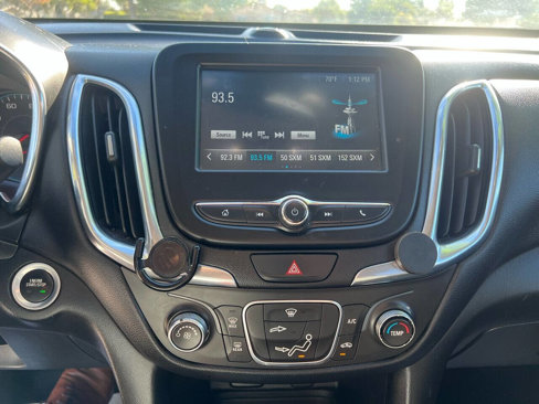 Used 2018 Chevrolet Equinox LT image 26