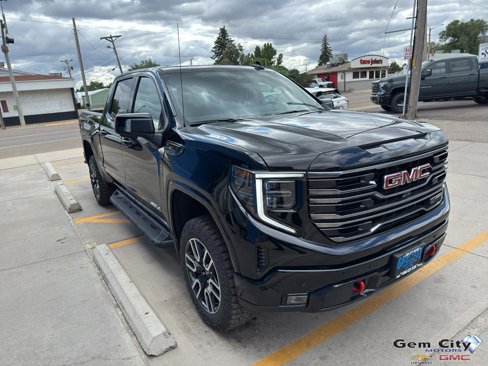 New 2025 GMC Sierra 1500 AT4 w/ AT4 Premium Package image 4