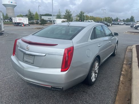 Used 2013 Cadillac XTS Luxury w/ Driver Awareness Package image 4