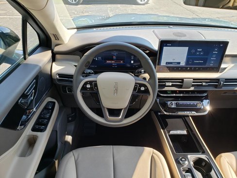 Used 2023 Lincoln Corsair AWD w/ Equipment Group 101A image 14