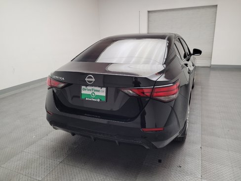 Used 2024 Nissan Sentra S image 7